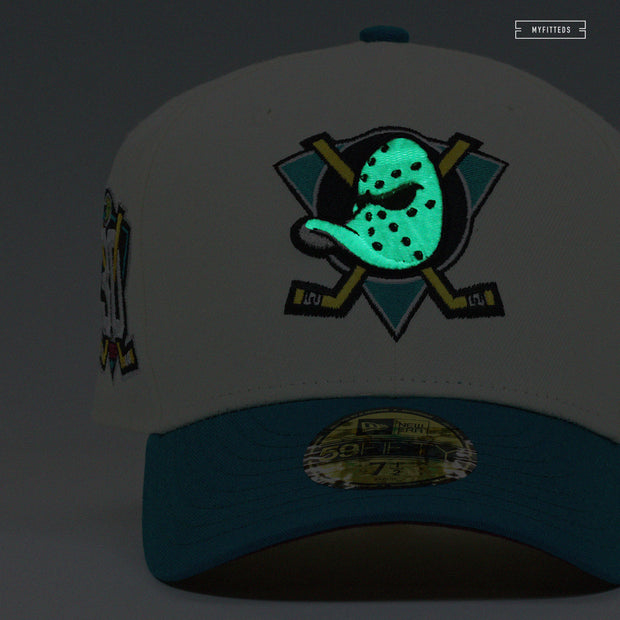 ANAHEIM MIGHTY DUCKS 30TH ANNIVERSARY D2 HOME JERSEY INSPIRED NEW ERA FITTED CAP