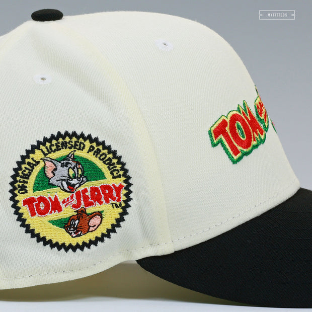 TOM AND JERRY™ OFFICIAL LICENSED PRODUCT OFF WHITE NEW ERA FITTED CAP