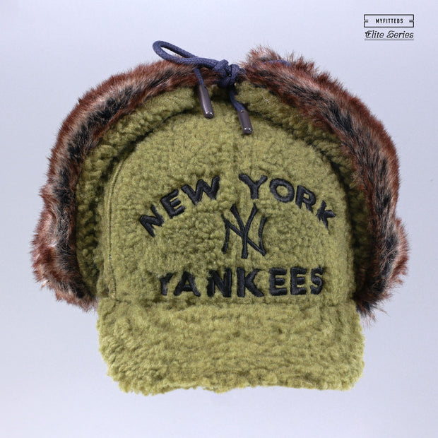 NEW YORK YANKEES 1999 WORLD SERIES SHERPA "PISTACHIO" DOG EAR ELITE SERIES NEW ERA FITTED CAP